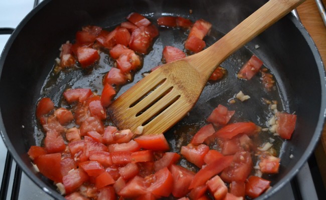 tomaat bakken